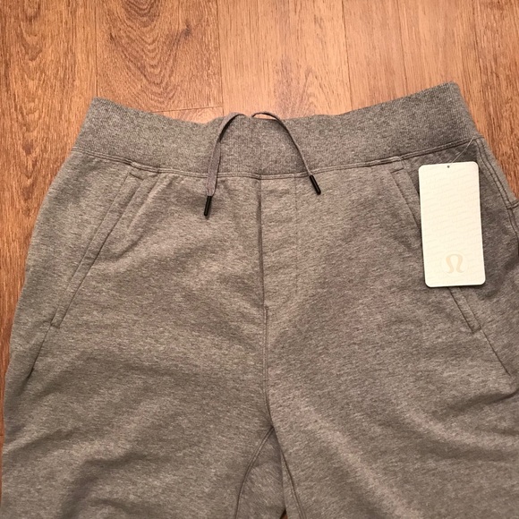 NWT Lululemon Cross Cut Men’s XL Pant-  Gray - Picture 2 of 7
